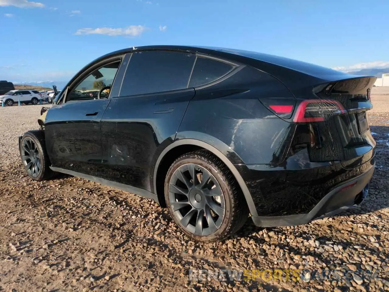 2 Фотография поврежденного автомобиля 7SAYGAEE5PF711801 TESLA MODEL Y 2023