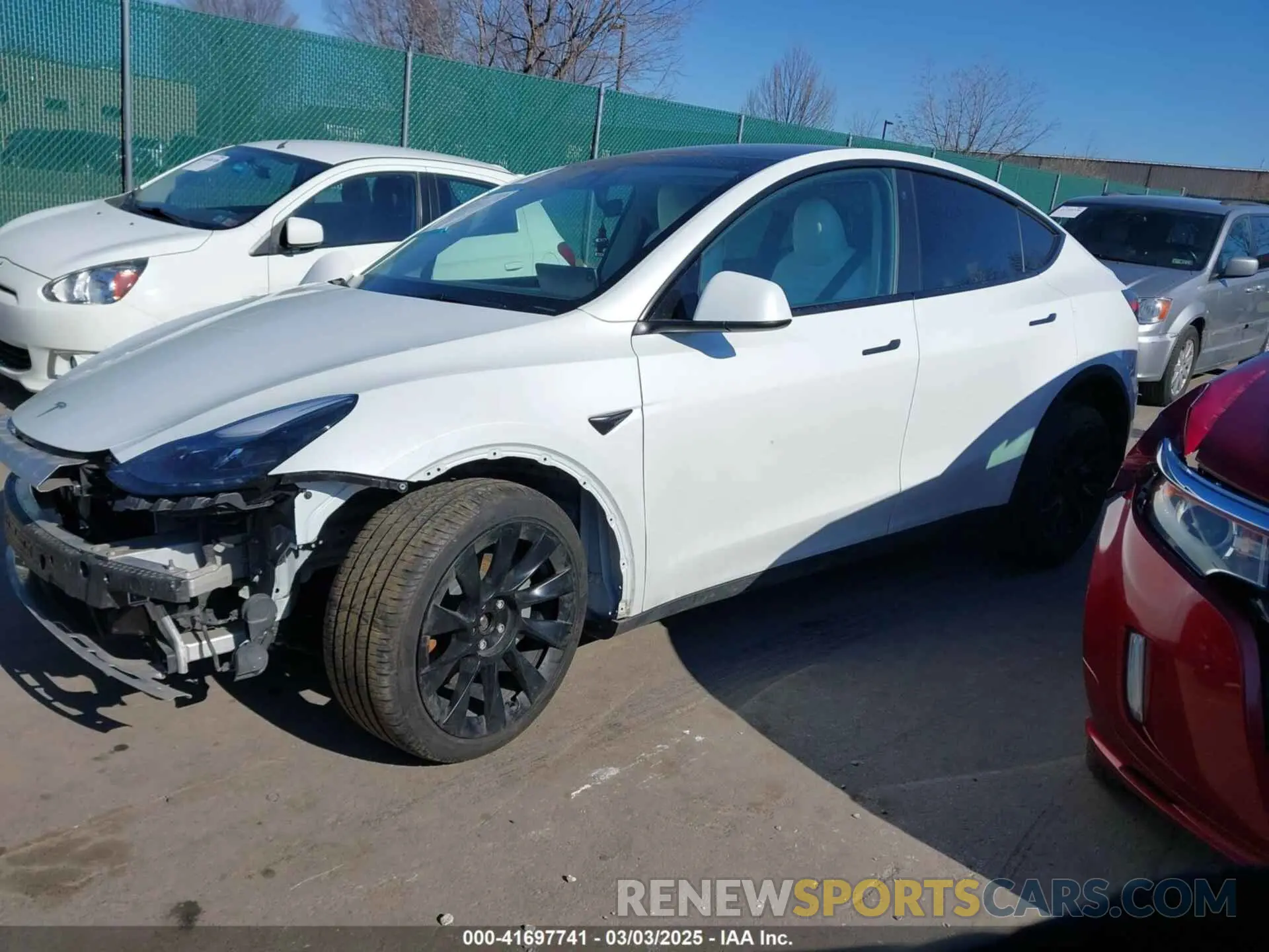 2 Photograph of a damaged car 7SAYGAEE5PF768791 TESLA MODEL Y 2023