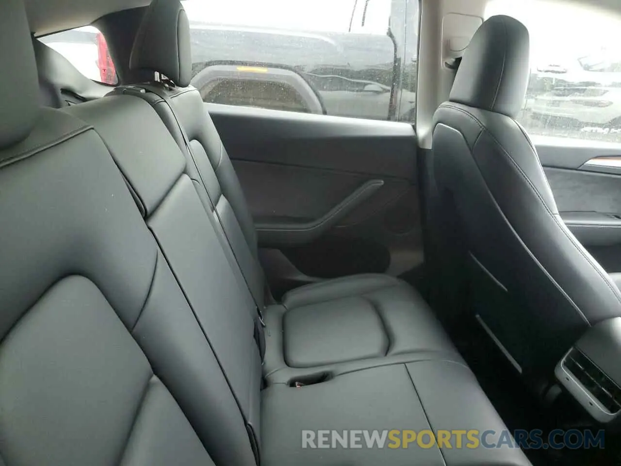 10 Photograph of a damaged car 7SAYGAEE5PF799717 TESLA MODEL Y 2023