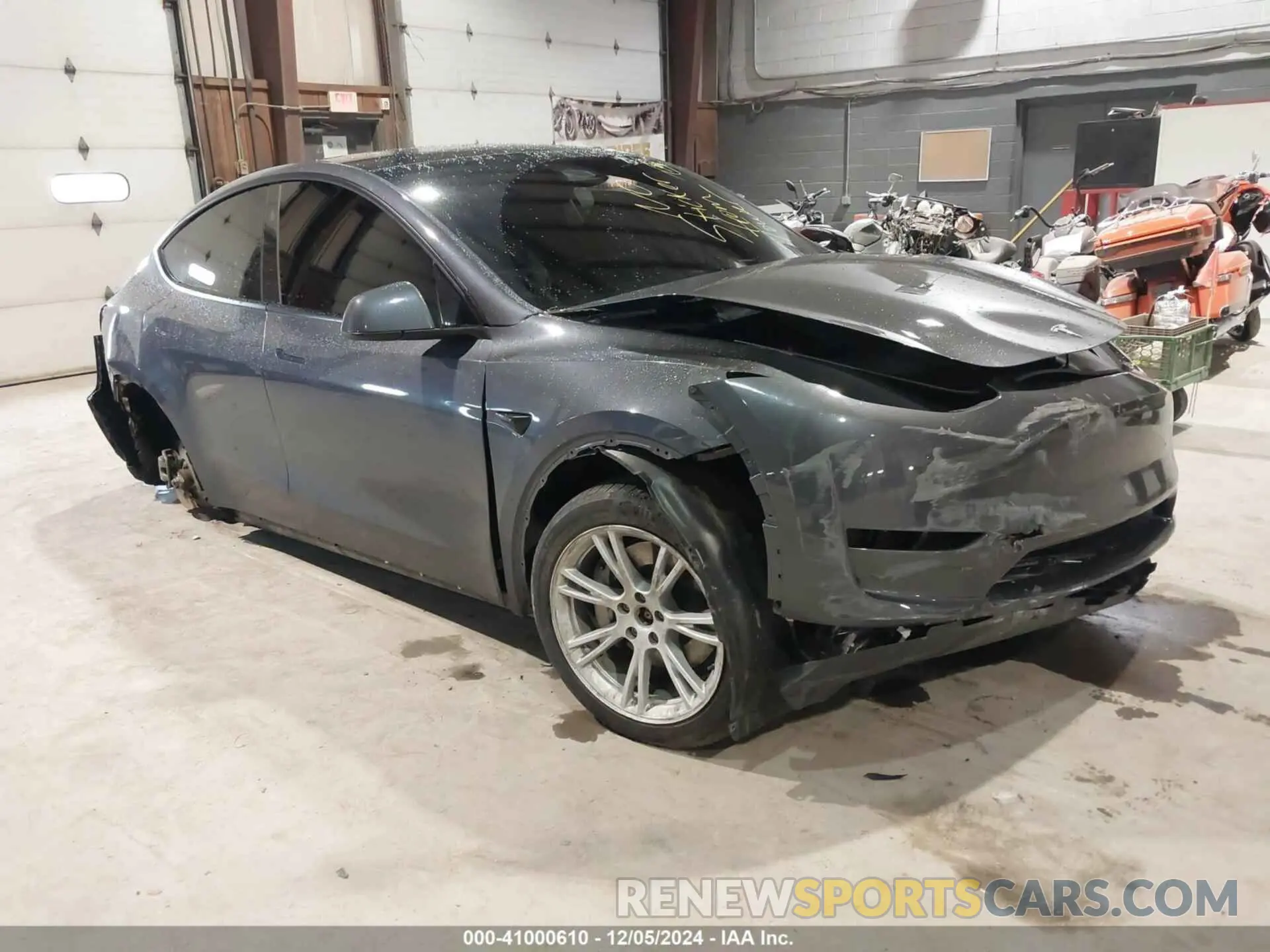 1 Photograph of a damaged car 7SAYGAEE5PF832344 TESLA MODEL Y 2023