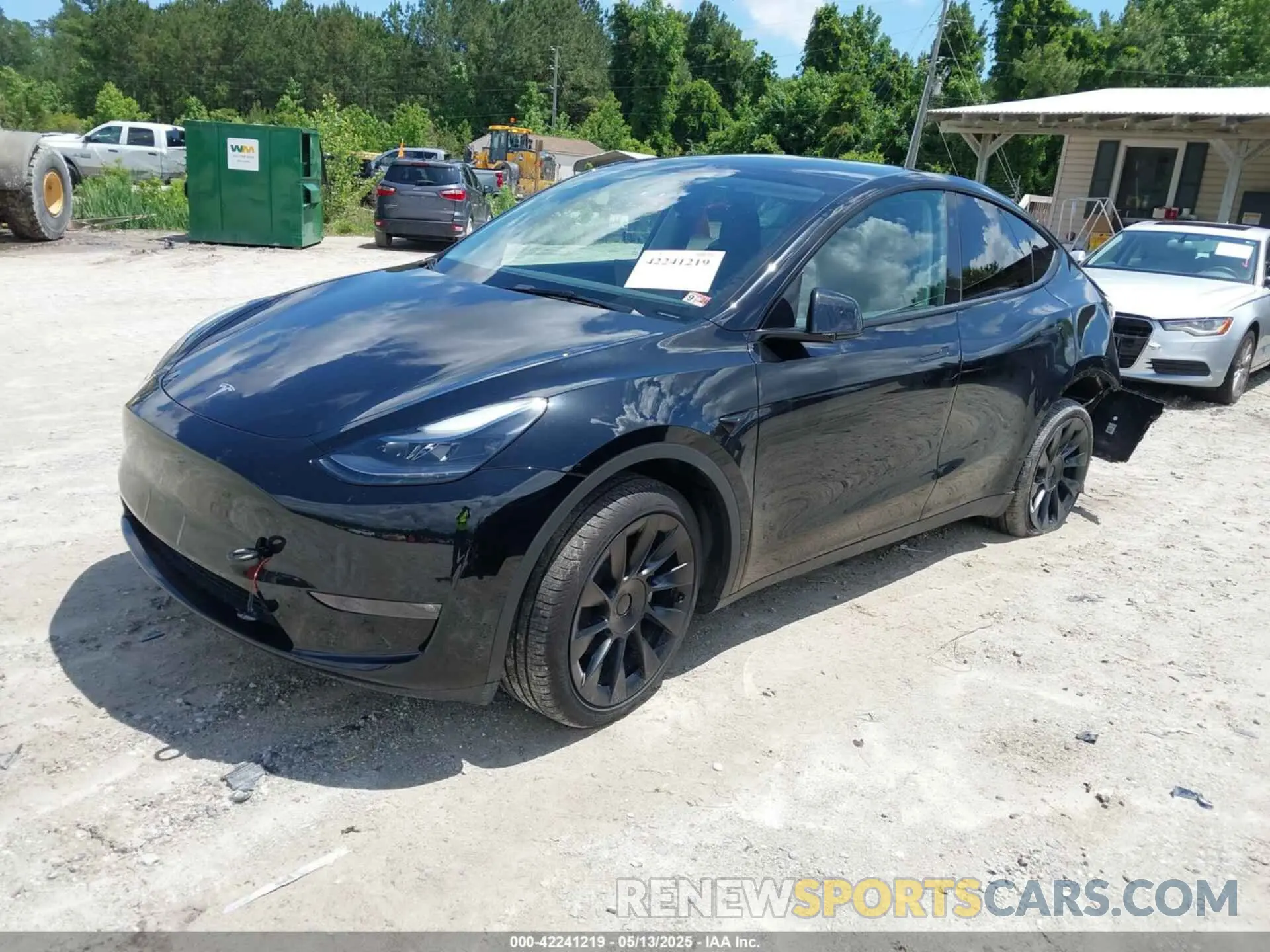 2 Photograph of a damaged car 7SAYGAEE5PF878157 TESLA MODEL Y 2023