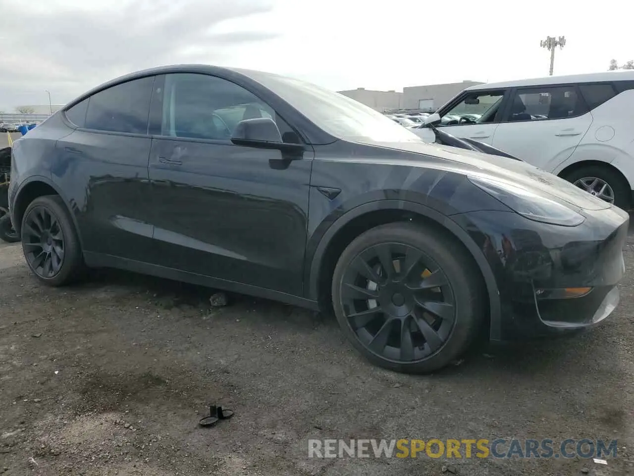 4 Фотография поврежденного автомобиля 7SAYGAEE5PF902148 TESLA MODEL Y 2023
