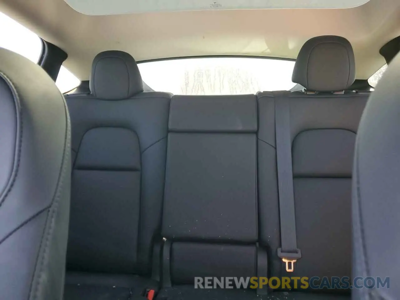 10 Фотография поврежденного автомобиля 7SAYGAEE6PF637837 TESLA MODEL Y 2023