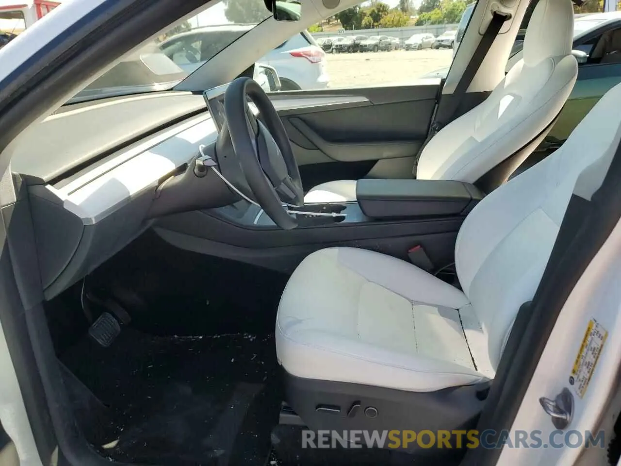 7 Photograph of a damaged car 7SAYGAEE6PF777113 TESLA MODEL Y 2023
