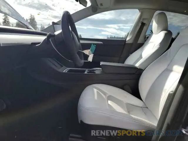 7 Photograph of a damaged car 7SAYGAEE6PF835639 TESLA MODEL Y 2023