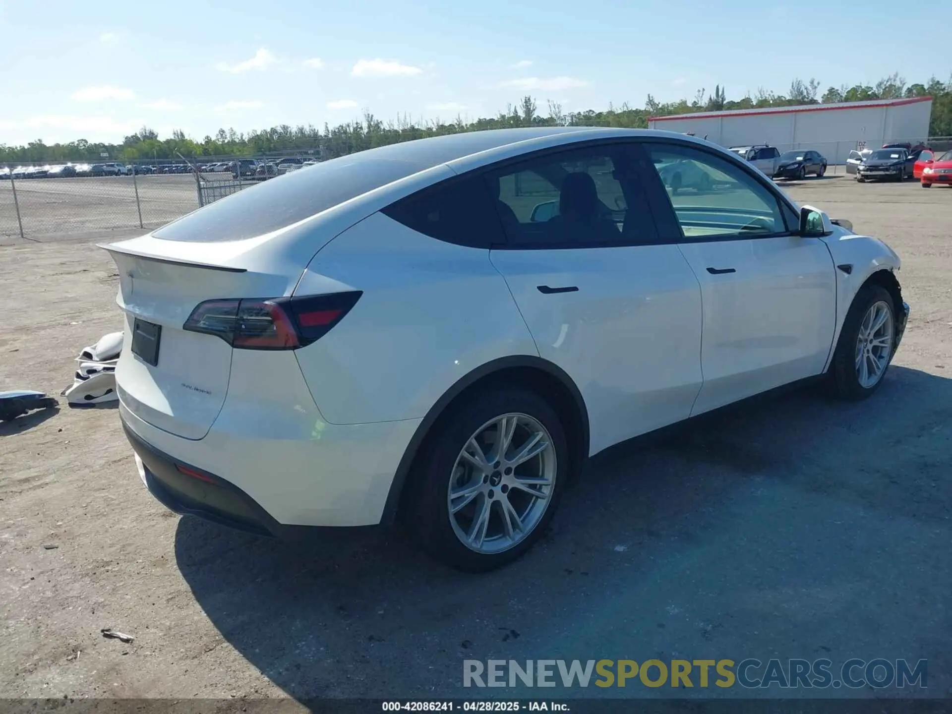 4 Photograph of a damaged car 7SAYGAEE7PF588681 TESLA MODEL Y 2023