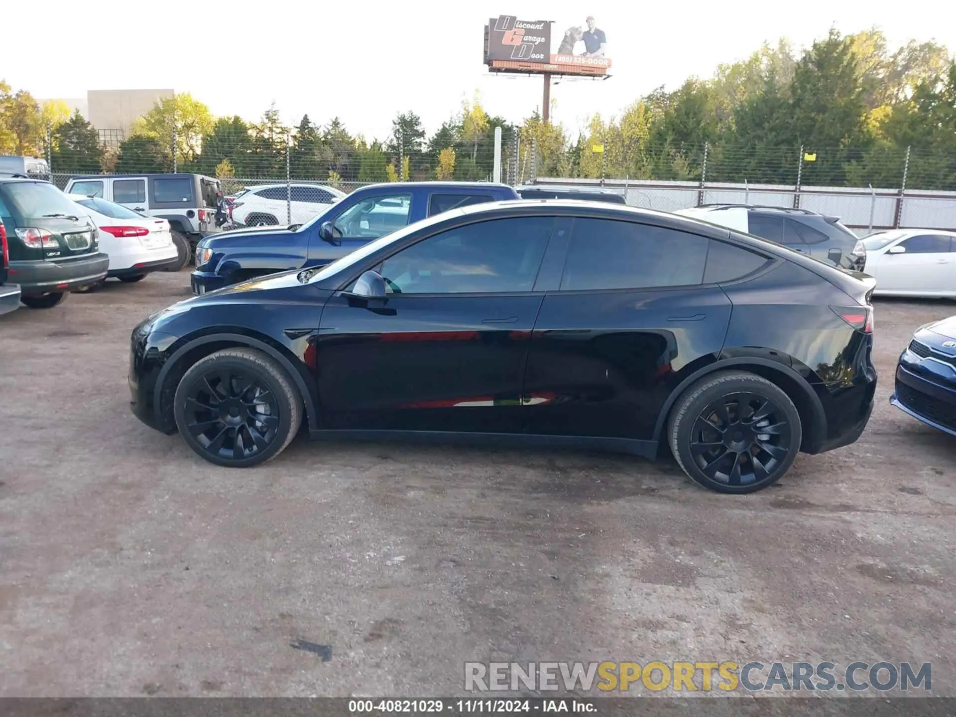 14 Photograph of a damaged car 7SAYGAEE7PF599180 TESLA MODEL Y 2023
