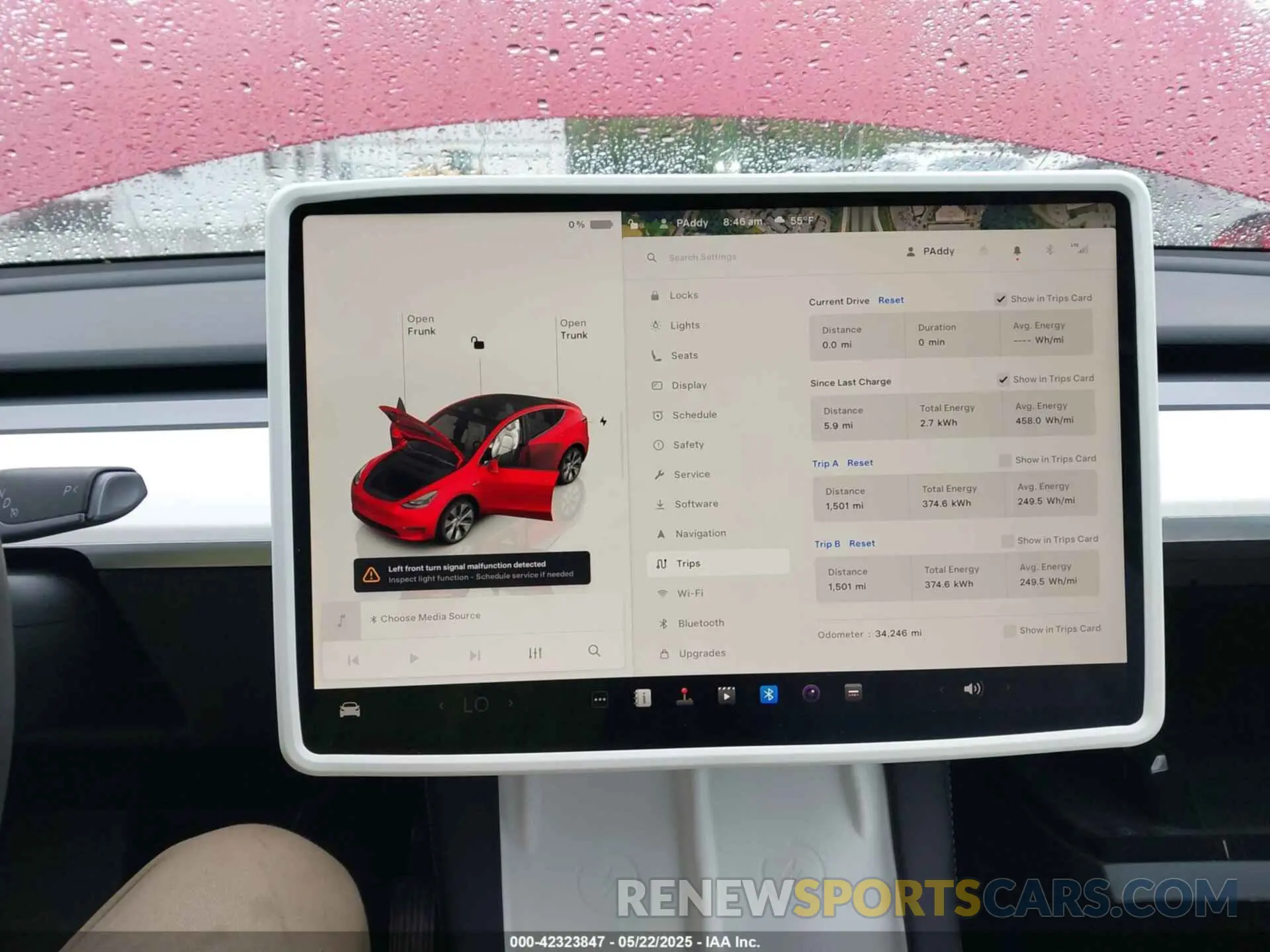 7 Photograph of a damaged car 7SAYGAEE7PF800978 TESLA MODEL Y 2023