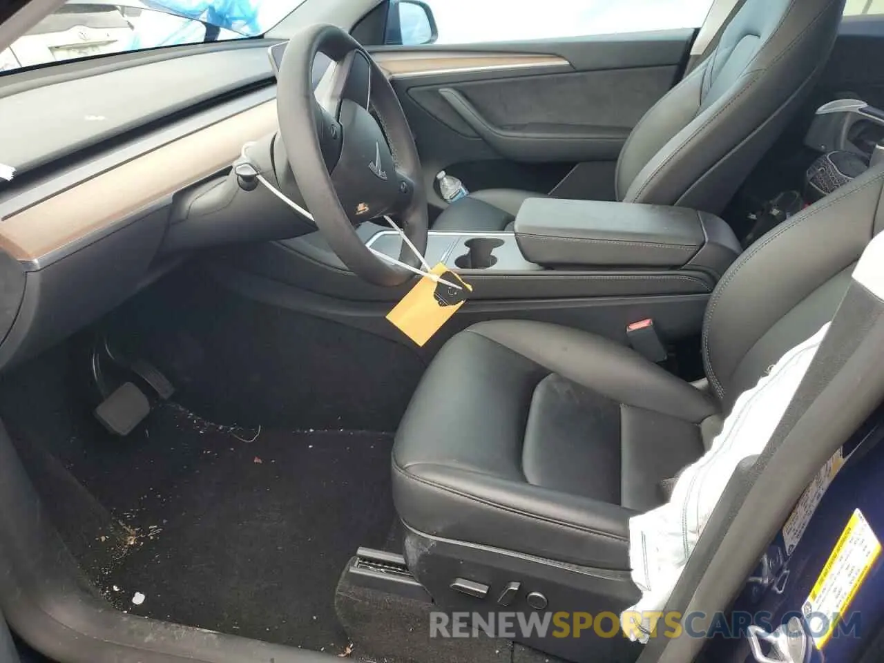 7 Photograph of a damaged car 7SAYGAEE7PF824973 TESLA MODEL Y 2023