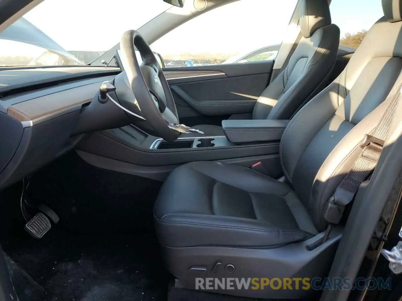 7 Photograph of a damaged car 7SAYGAEE7PF896899 TESLA MODEL Y 2023