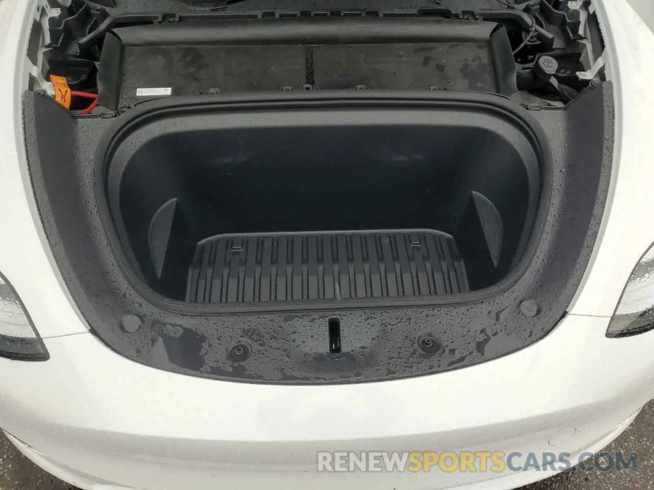 12 Фотография поврежденного автомобиля 7SAYGAEE8PF599740 TESLA MODEL Y 2023