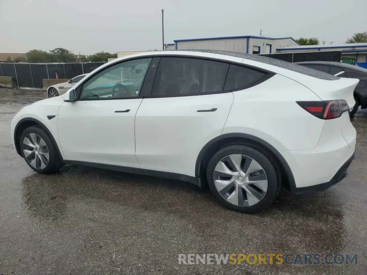 2 Фотография поврежденного автомобиля 7SAYGAEE8PF599740 TESLA MODEL Y 2023