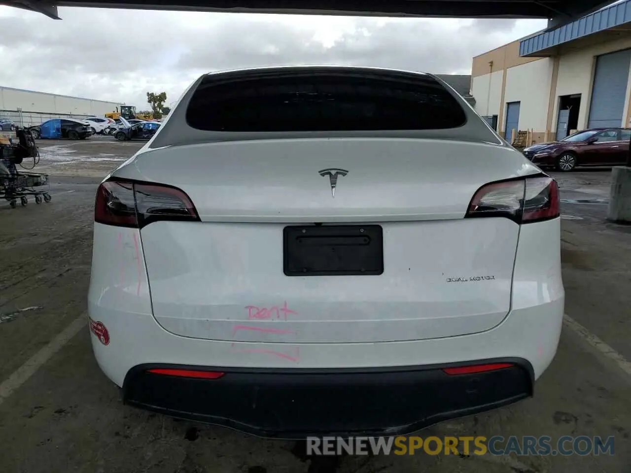 6 Photograph of a damaged car 7SAYGAEE8PF622093 TESLA MODEL Y 2023