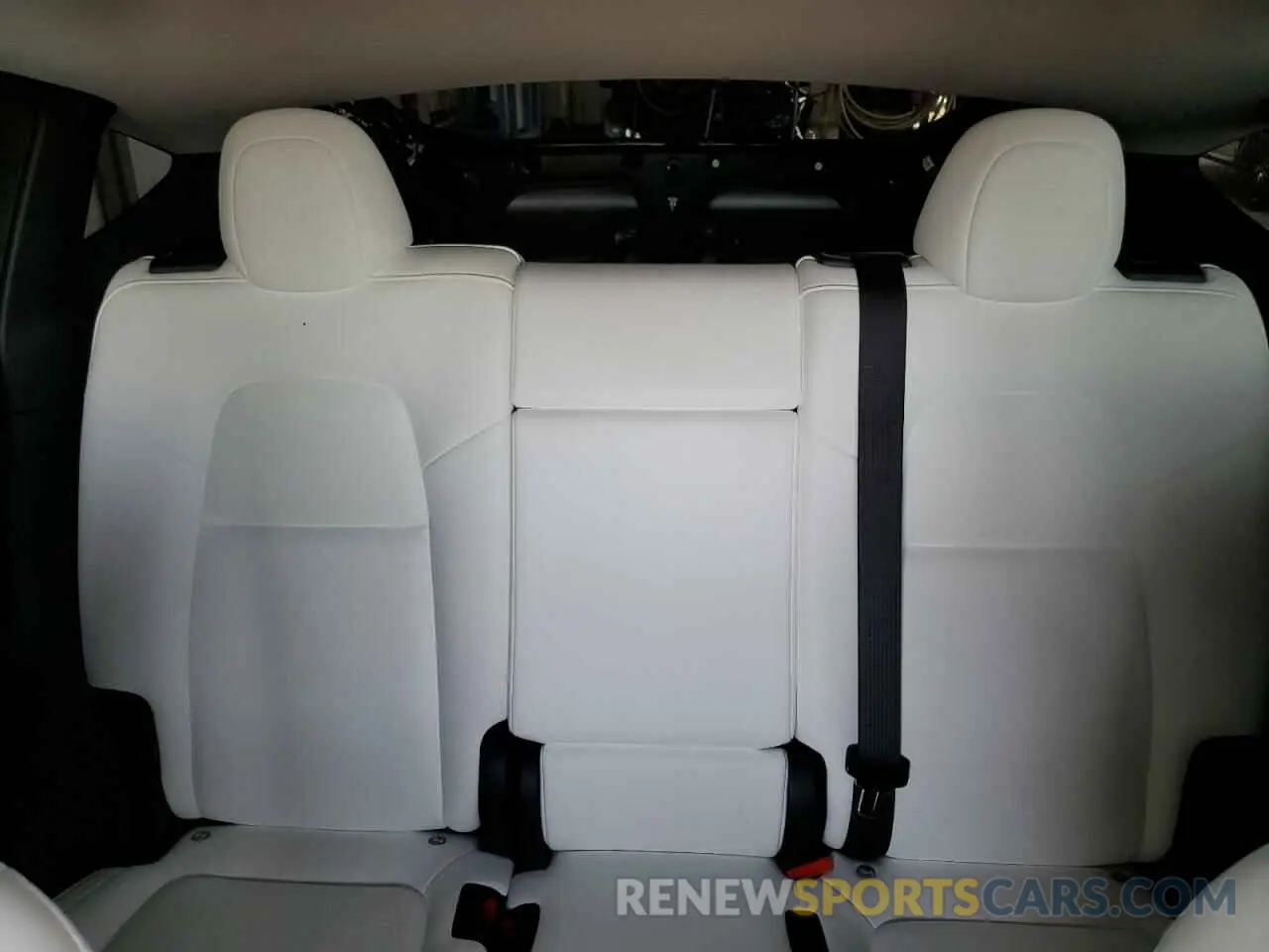 10 Фотография поврежденного автомобиля 7SAYGAEE8PF644661 TESLA MODEL Y 2023