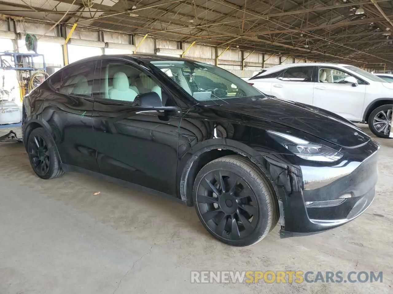 4 Фотография поврежденного автомобиля 7SAYGAEE8PF644661 TESLA MODEL Y 2023