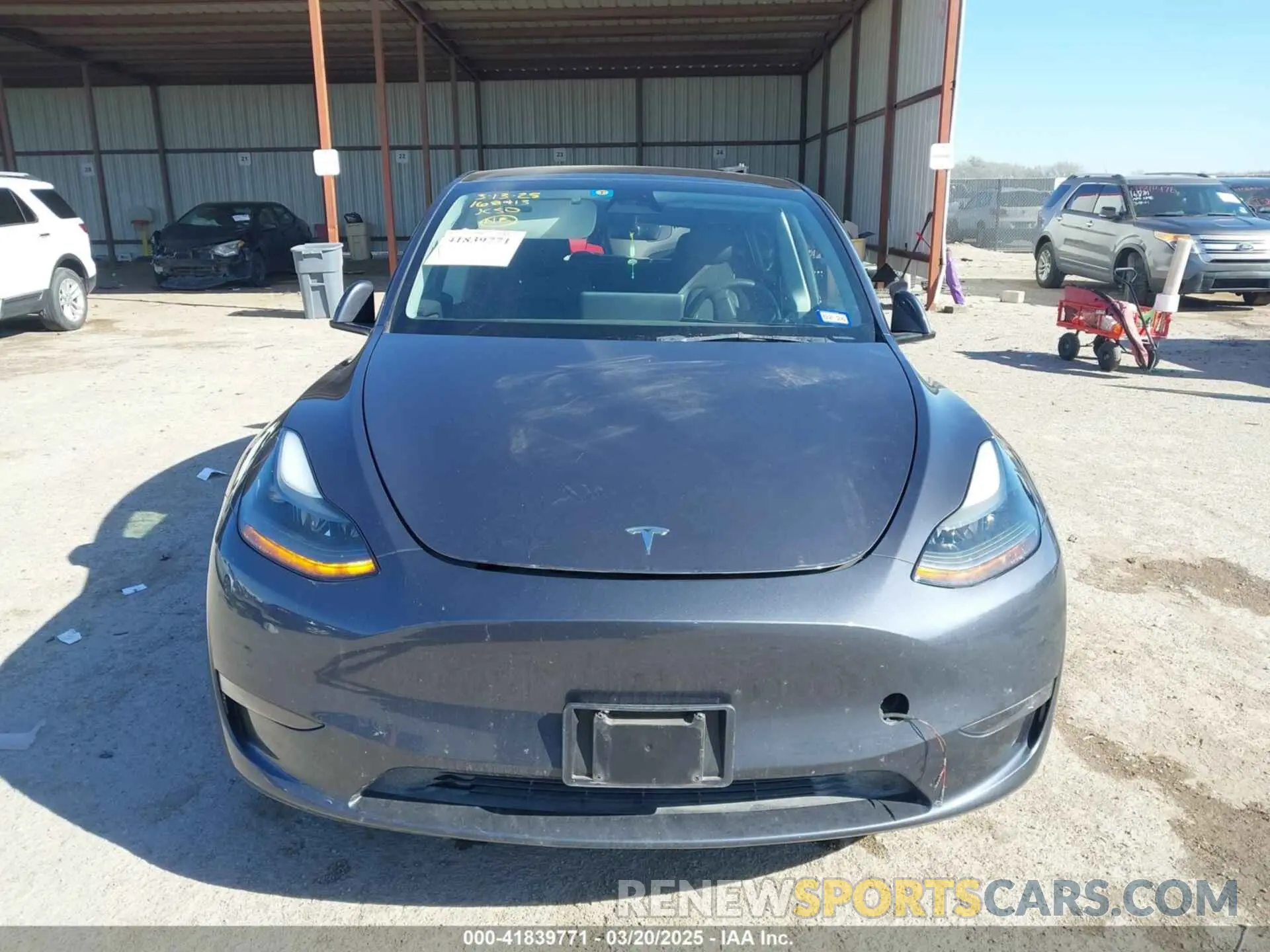 11 Photograph of a damaged car 7SAYGAEE8PF667728 TESLA MODEL Y 2023