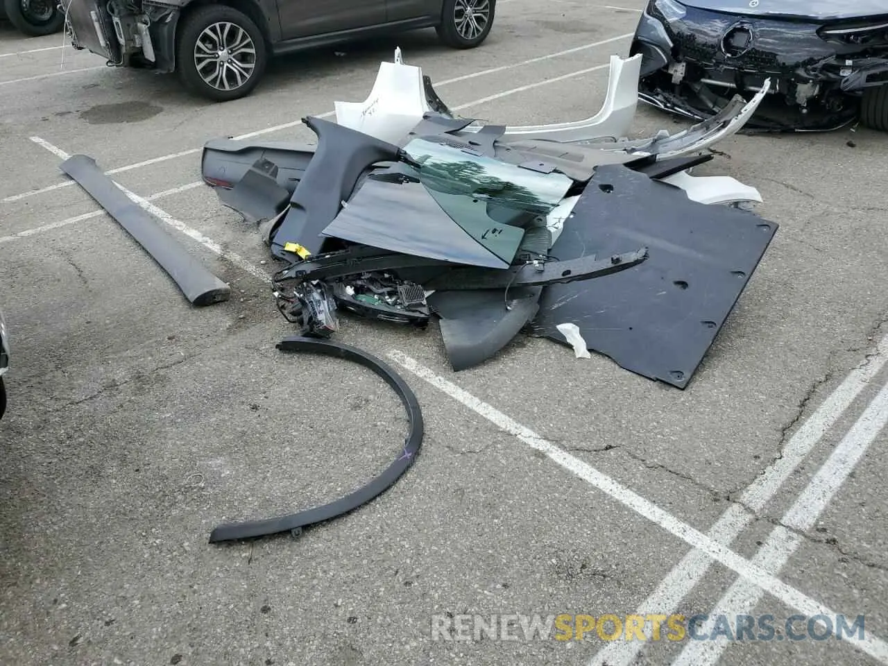 13 Photograph of a damaged car 7SAYGAEE8PF741715 TESLA MODEL Y 2023