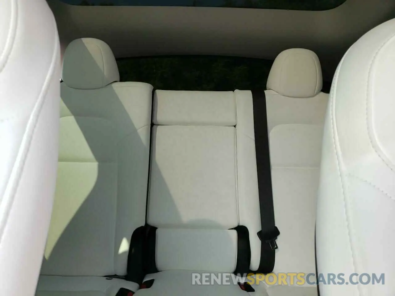 10 Фотография поврежденного автомобиля 7SAYGAEE8PF761897 TESLA MODEL Y 2023