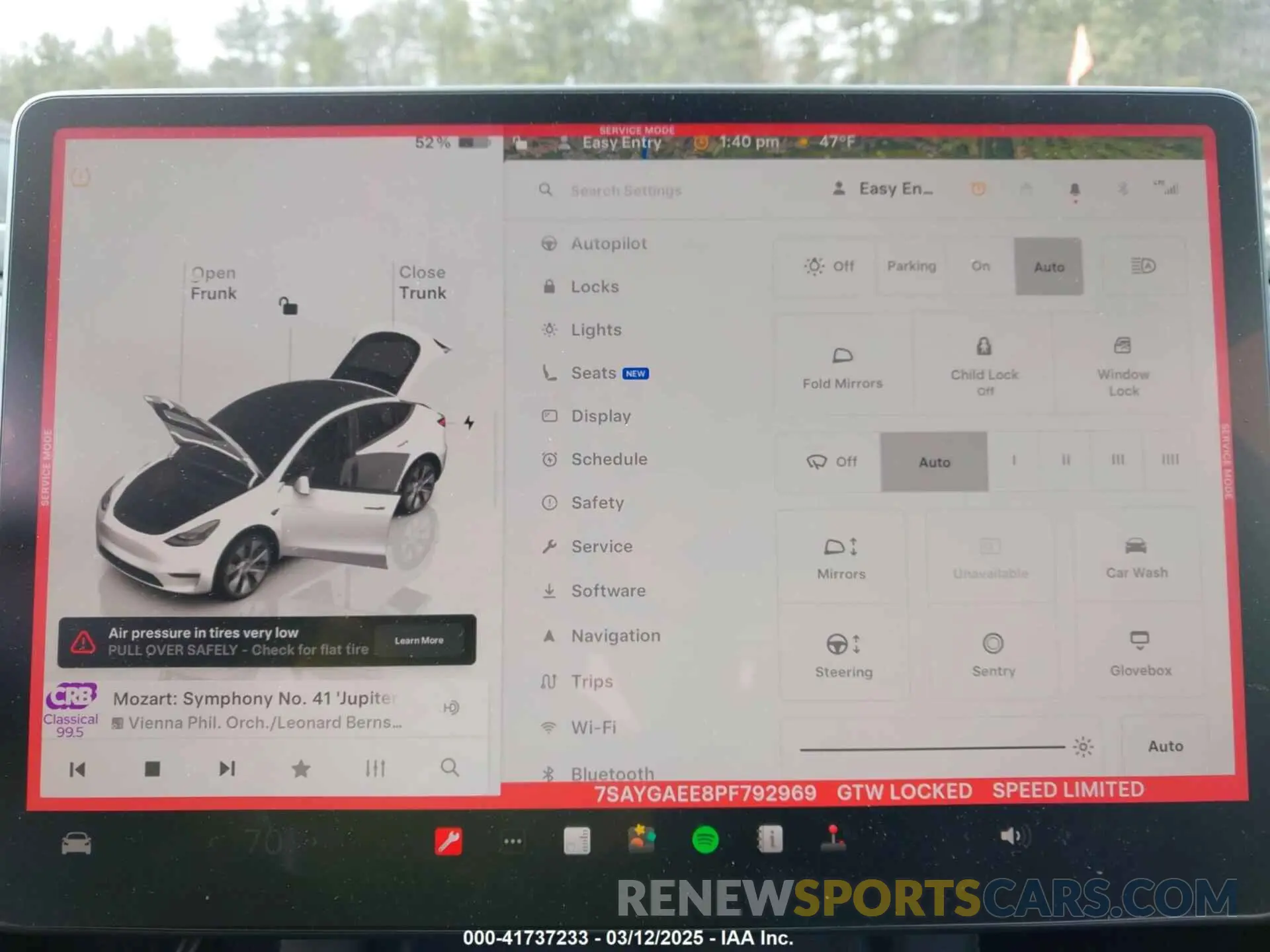 19 Photograph of a damaged car 7SAYGAEE8PF792969 TESLA MODEL Y 2023