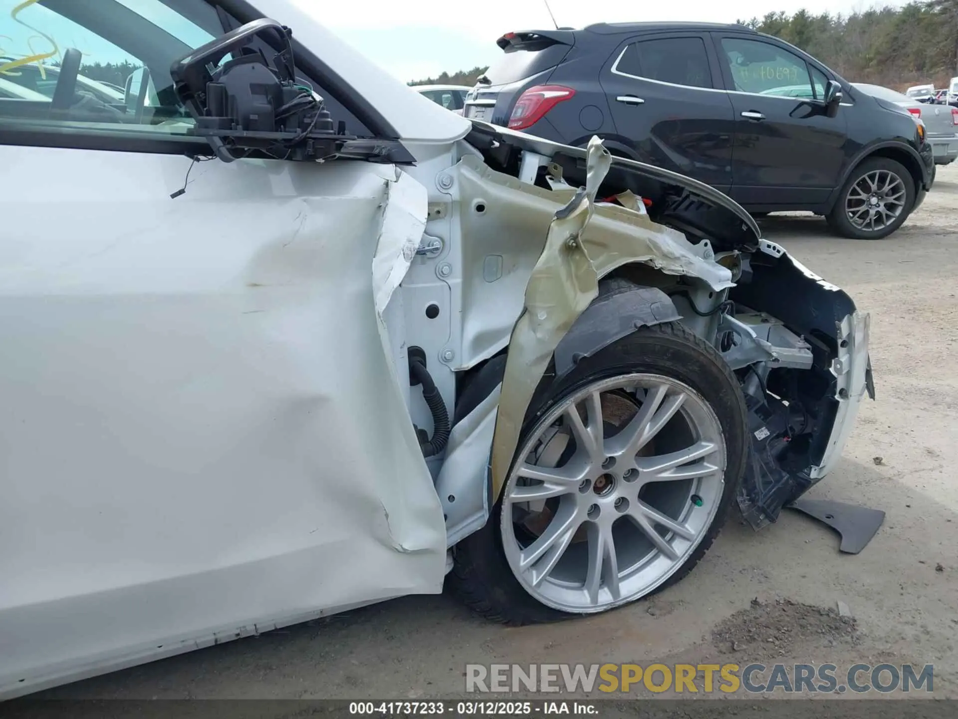 21 Photograph of a damaged car 7SAYGAEE8PF792969 TESLA MODEL Y 2023