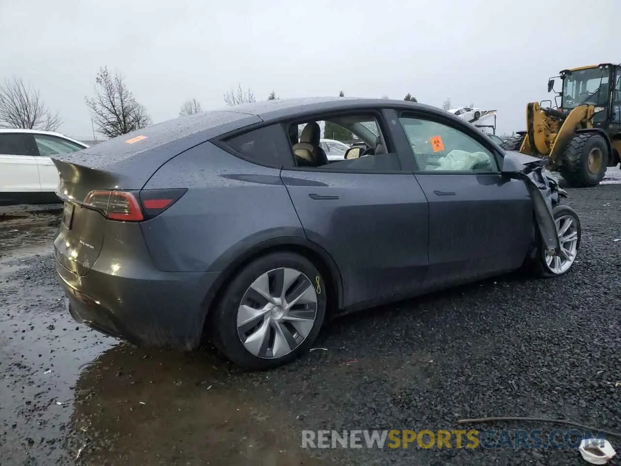 3 Photograph of a damaged car 7SAYGAEE9PF621258 TESLA MODEL Y 2023