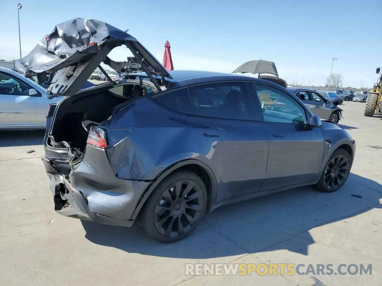 3 Фотография поврежденного автомобиля 7SAYGAEE9PF627707 TESLA MODEL Y 2023