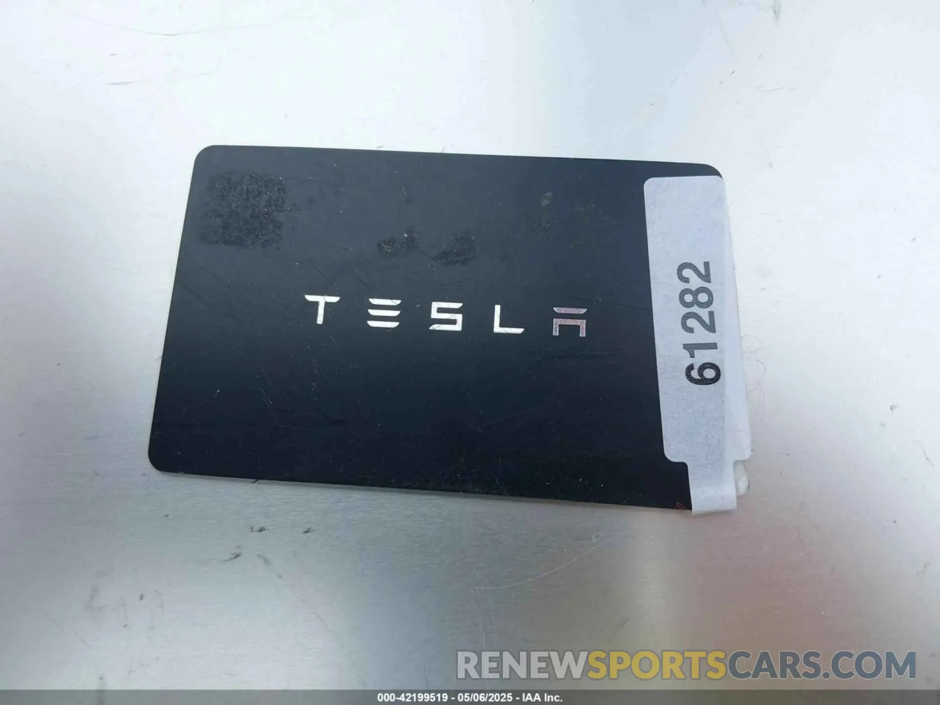 11 Фотография поврежденного автомобиля 7SAYGAEE9PF702910 TESLA MODEL Y 2023