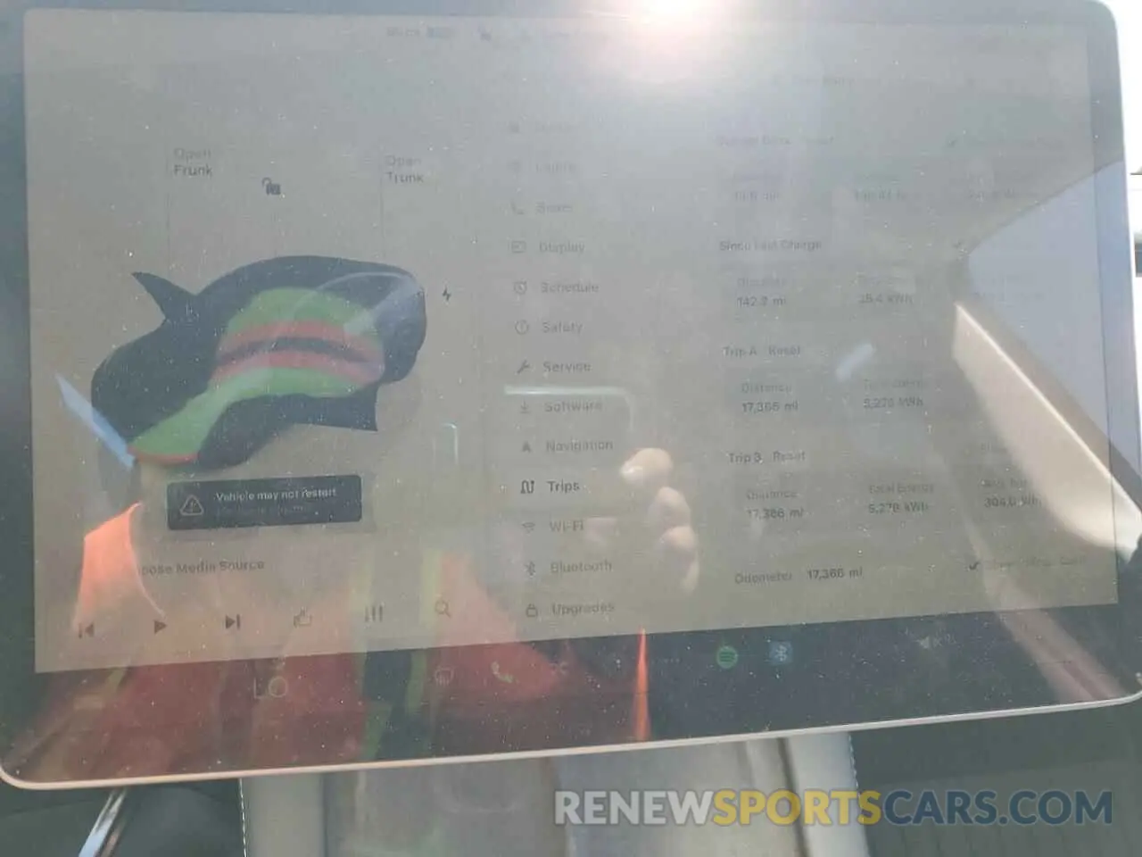 9 Фотография поврежденного автомобиля 7SAYGAEE9PF709792 TESLA MODEL Y 2023