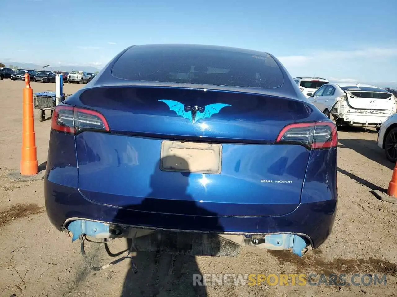 6 Photograph of a damaged car 7SAYGAEE9PF873950 TESLA MODEL Y 2023