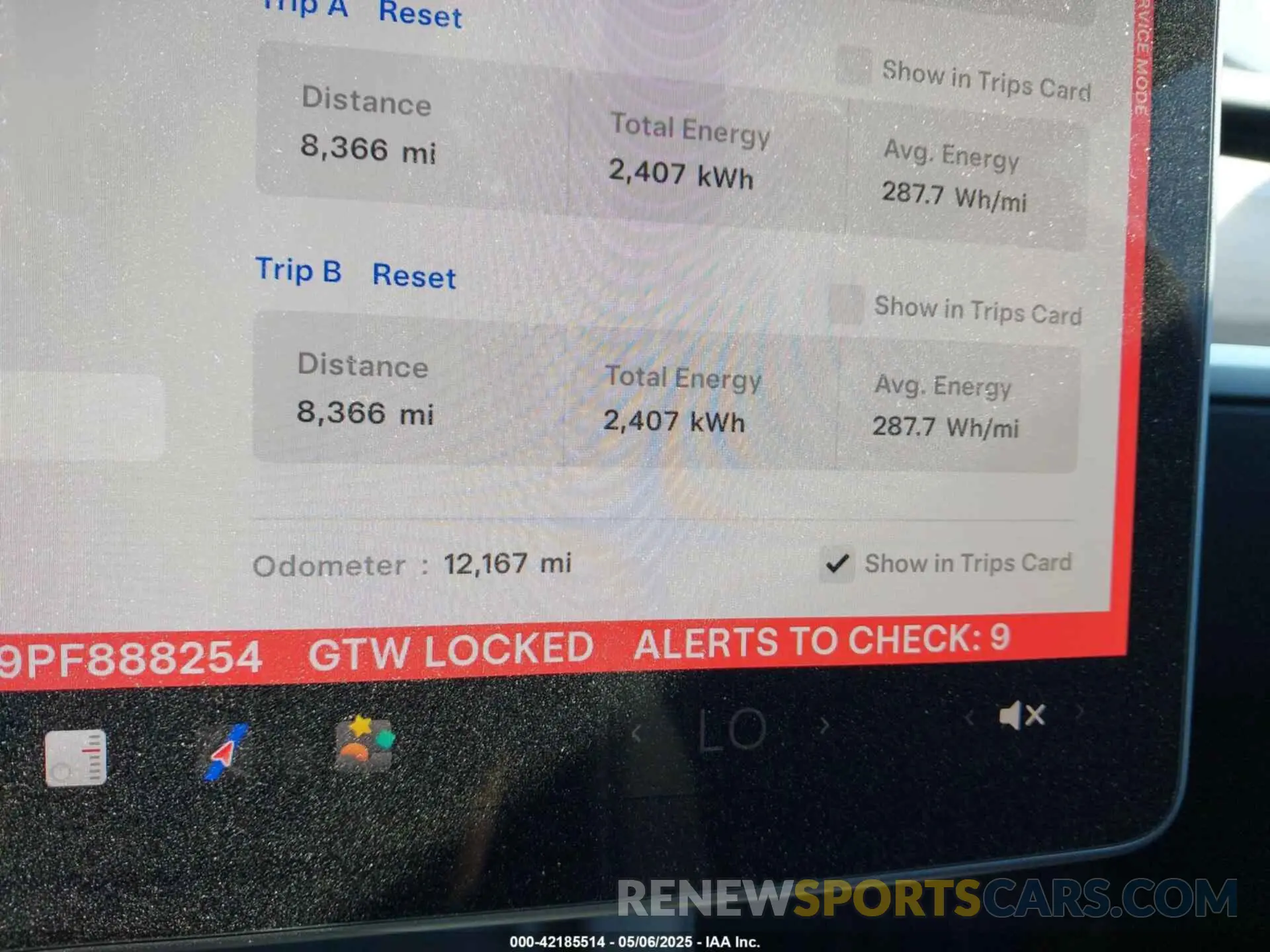 14 Photograph of a damaged car 7SAYGAEE9PF888254 TESLA MODEL Y 2023