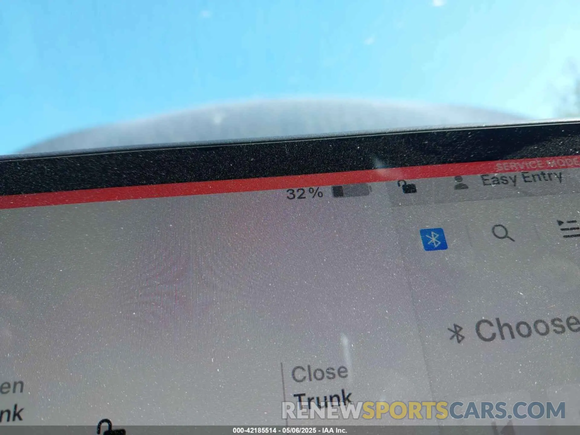16 Photograph of a damaged car 7SAYGAEE9PF888254 TESLA MODEL Y 2023