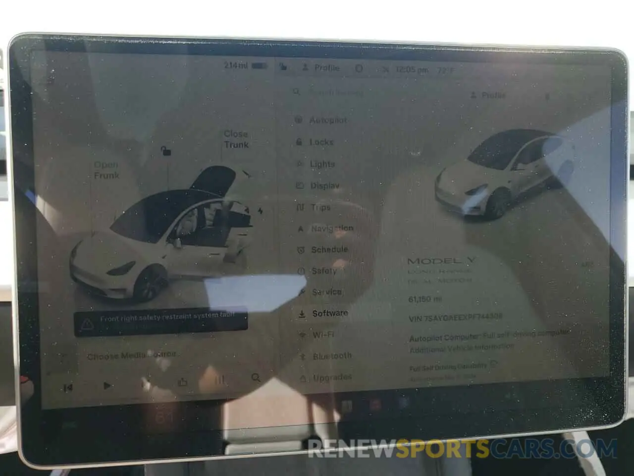 9 Photograph of a damaged car 7SAYGAEEXPF744308 TESLA MODEL Y 2023