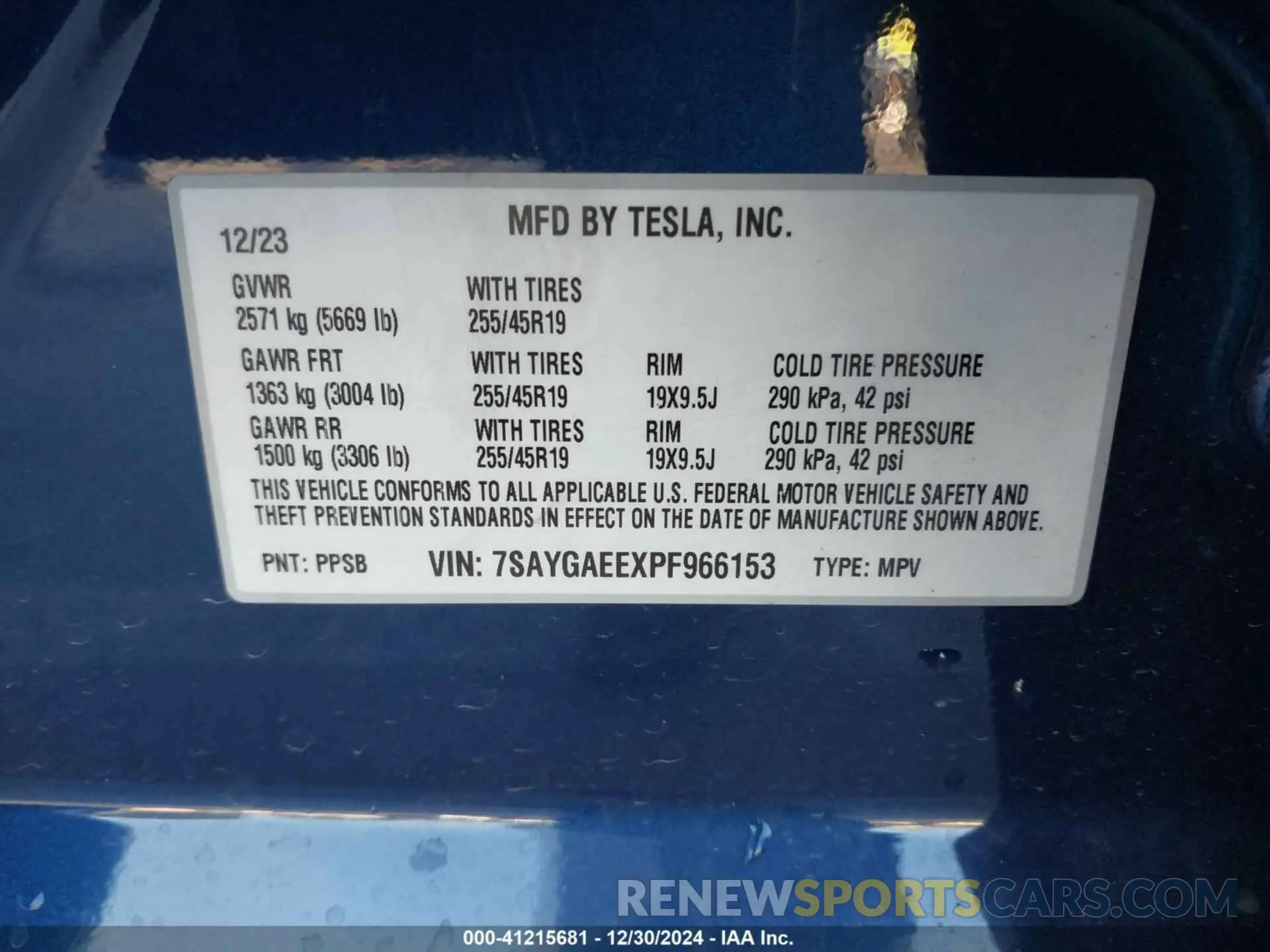 9 Photograph of a damaged car 7SAYGAEEXPF966153 TESLA MODEL Y 2023