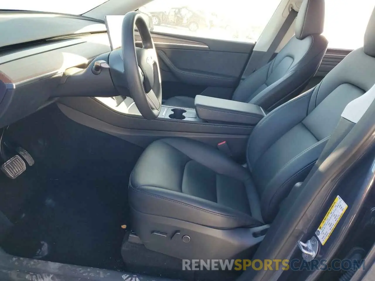 7 Photograph of a damaged car 7SAYGAEEXPF979422 TESLA MODEL Y 2023