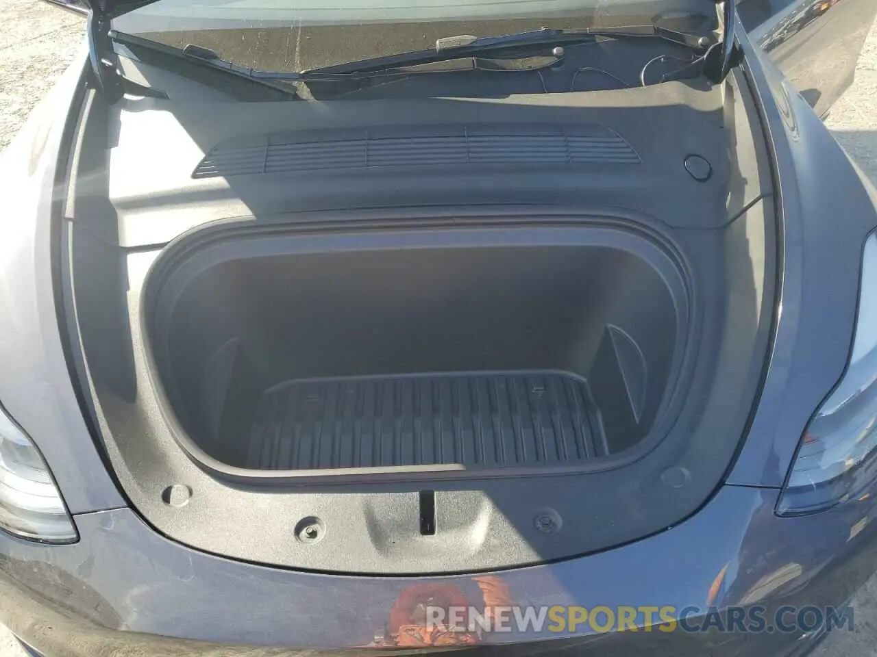 12 Фотография поврежденного автомобиля 7SAYGDED0PF972097 TESLA MODEL Y 2023