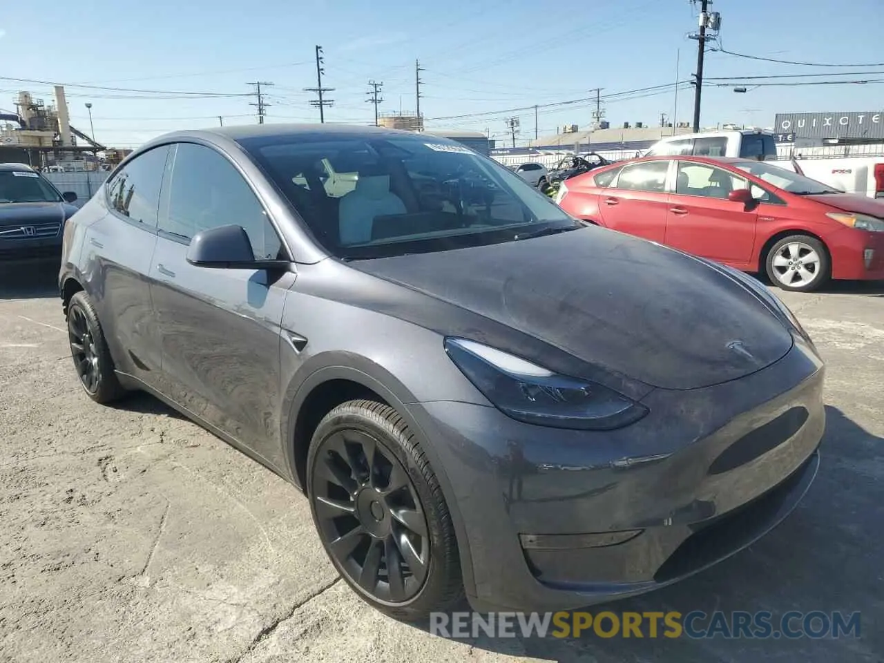 4 Фотография поврежденного автомобиля 7SAYGDED0PF972097 TESLA MODEL Y 2023