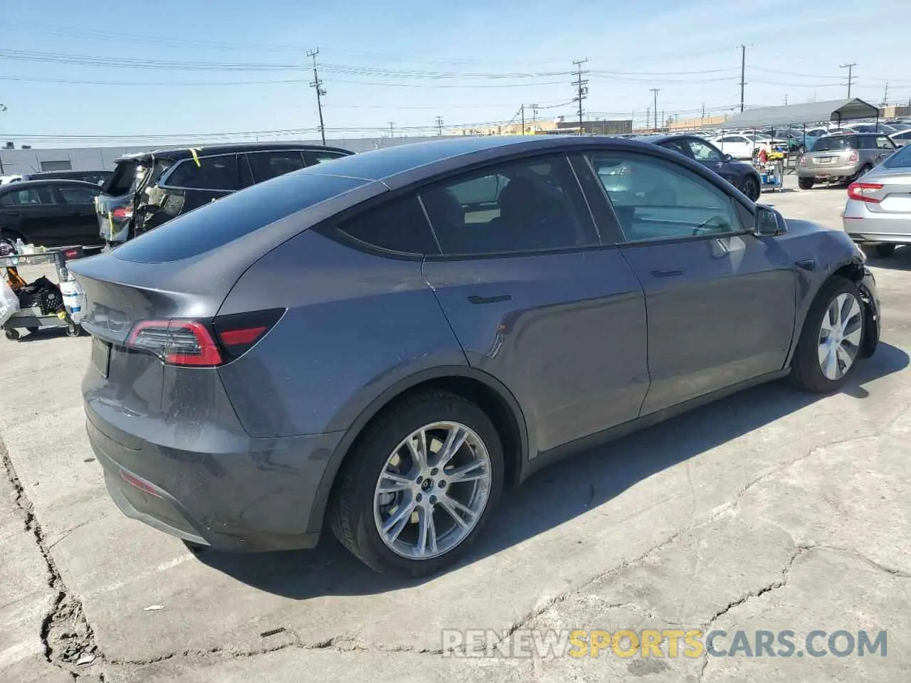 3 Фотография поврежденного автомобиля 7SAYGDED1PF934944 TESLA MODEL Y 2023