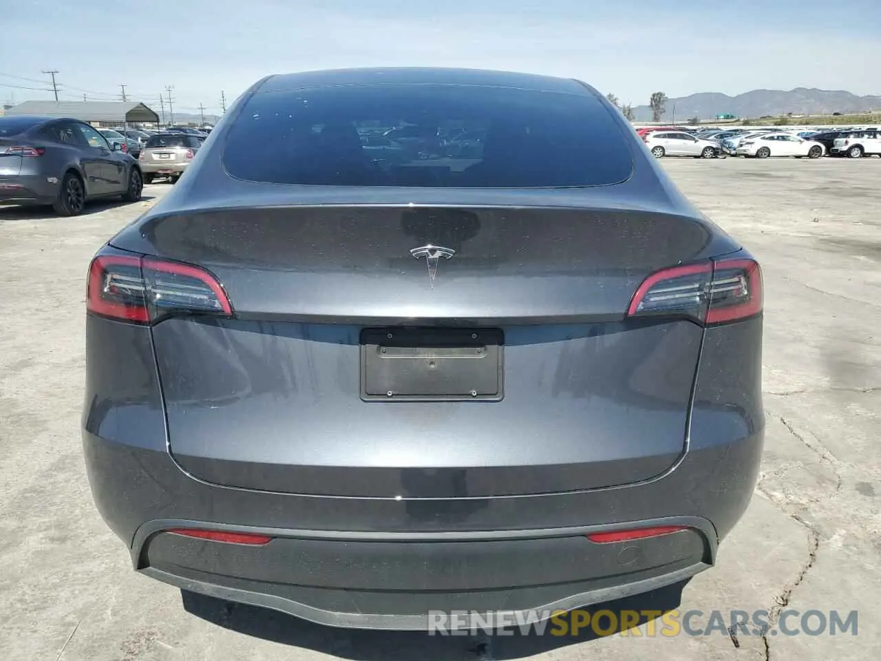 6 Фотография поврежденного автомобиля 7SAYGDED1PF934944 TESLA MODEL Y 2023