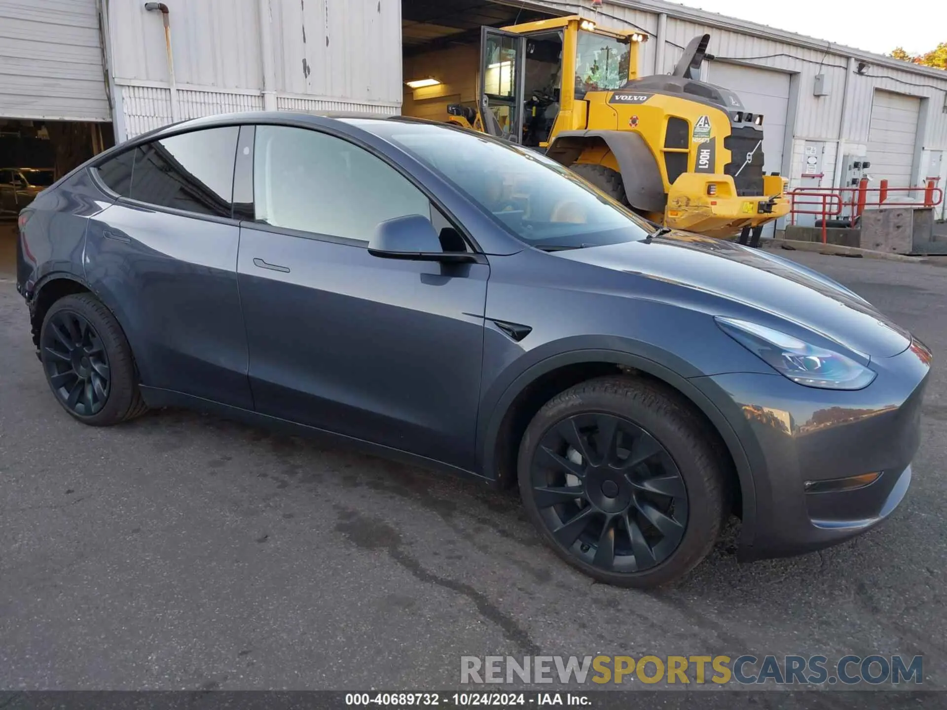 1 Photograph of a damaged car 7SAYGDED1PF961030 TESLA MODEL Y 2023