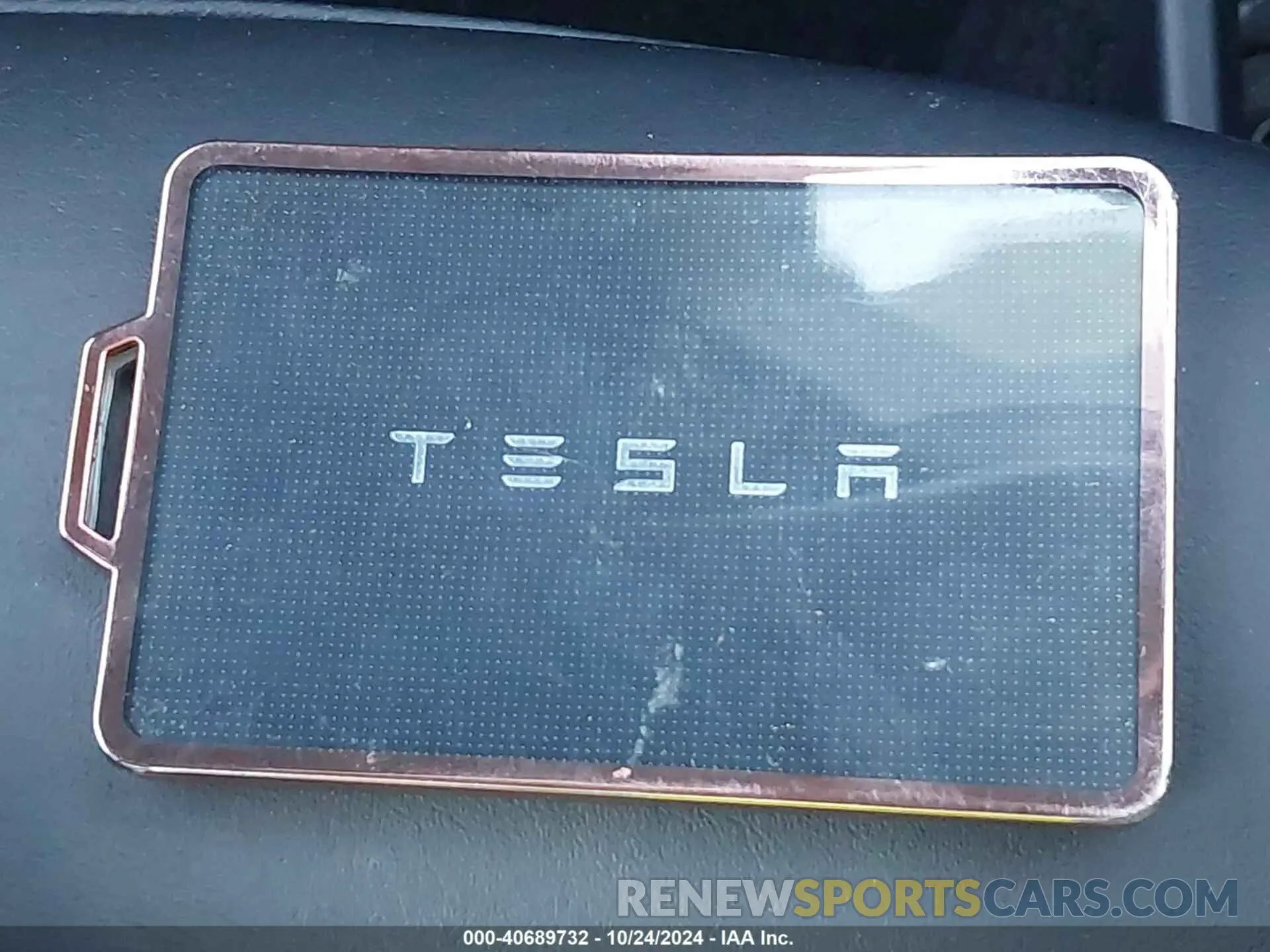 11 Photograph of a damaged car 7SAYGDED1PF961030 TESLA MODEL Y 2023