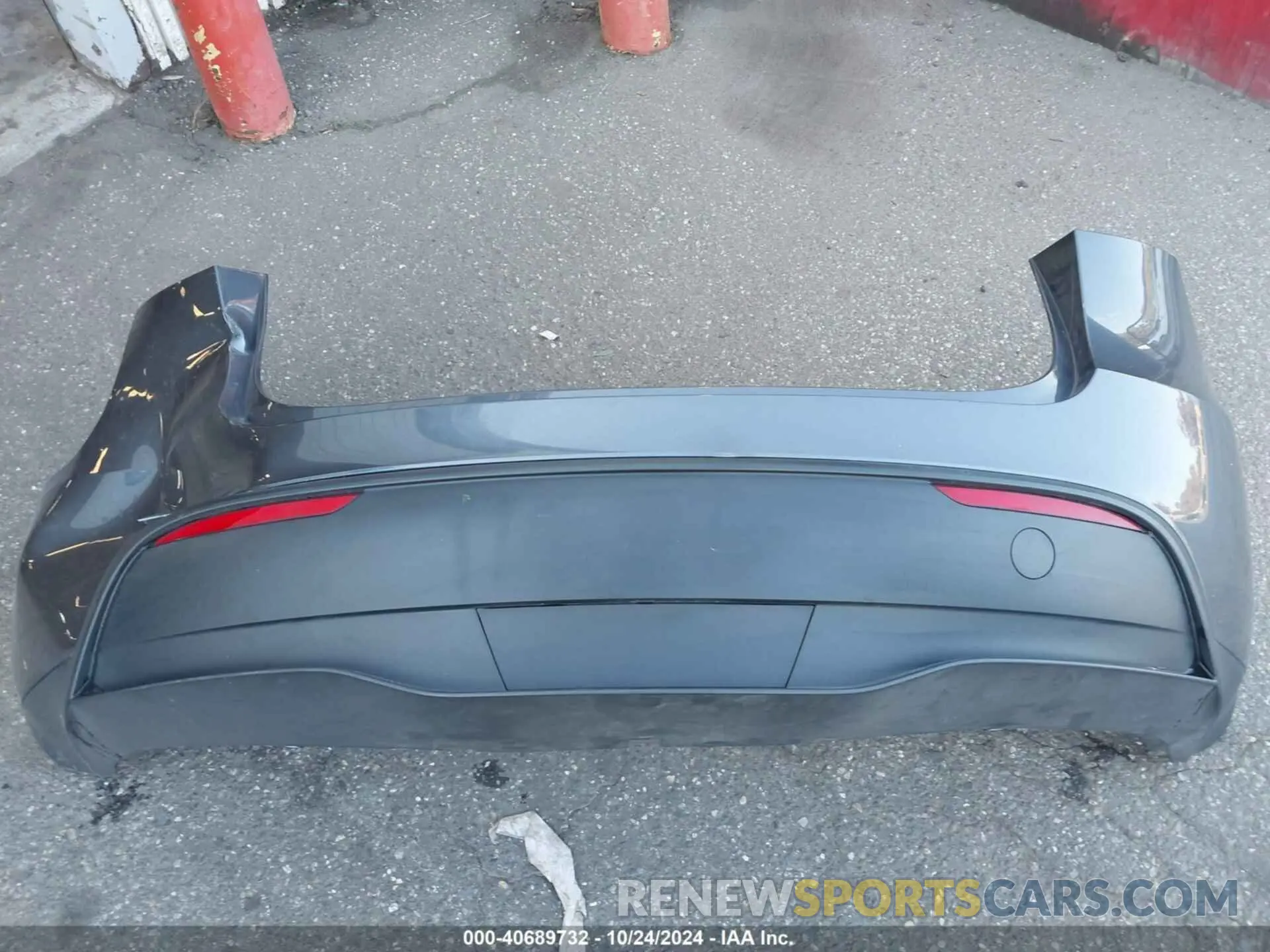 12 Photograph of a damaged car 7SAYGDED1PF961030 TESLA MODEL Y 2023
