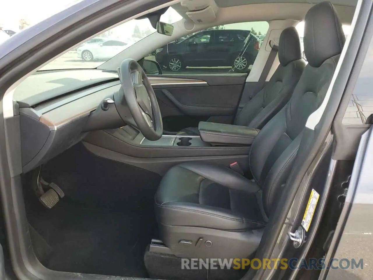 7 Photograph of a damaged car 7SAYGDED1PF979995 TESLA MODEL Y 2023