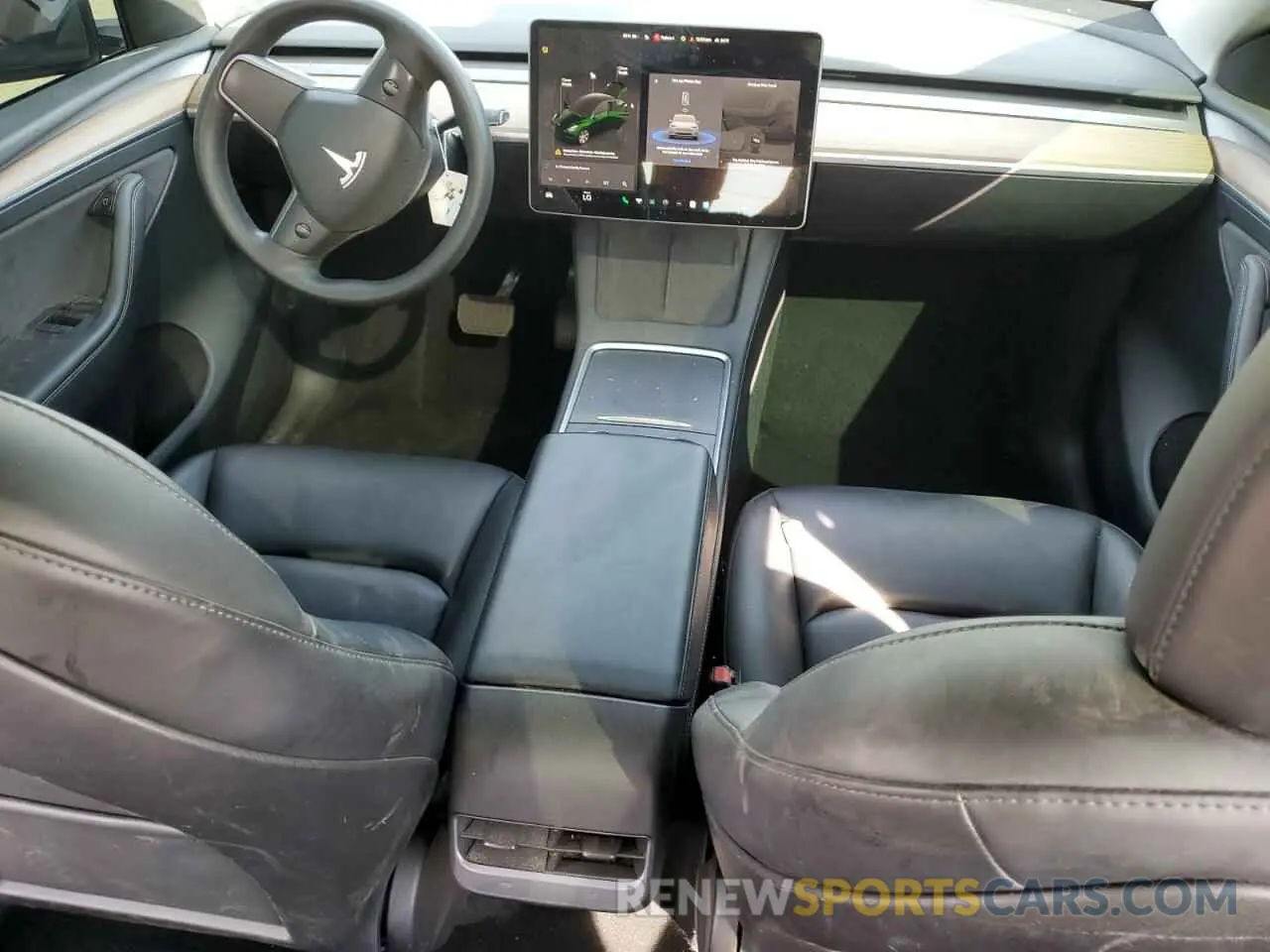8 Photograph of a damaged car 7SAYGDED1PF979995 TESLA MODEL Y 2023