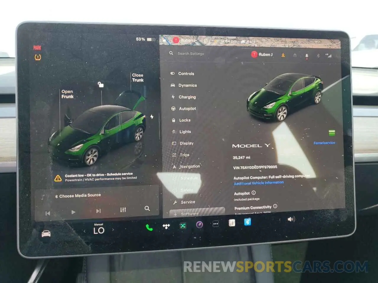 9 Photograph of a damaged car 7SAYGDED1PF979995 TESLA MODEL Y 2023