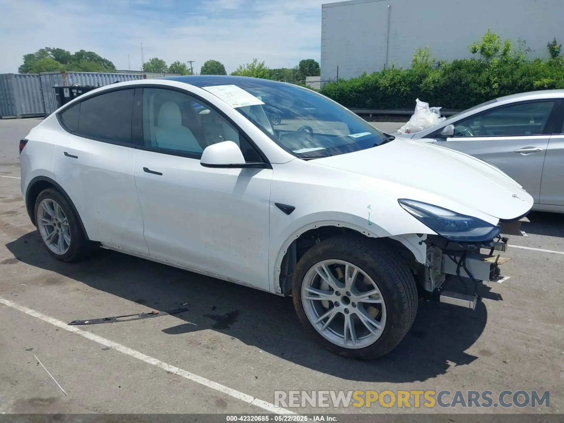 1 Photograph of a damaged car 7SAYGDED2PF931521 TESLA MODEL Y 2023