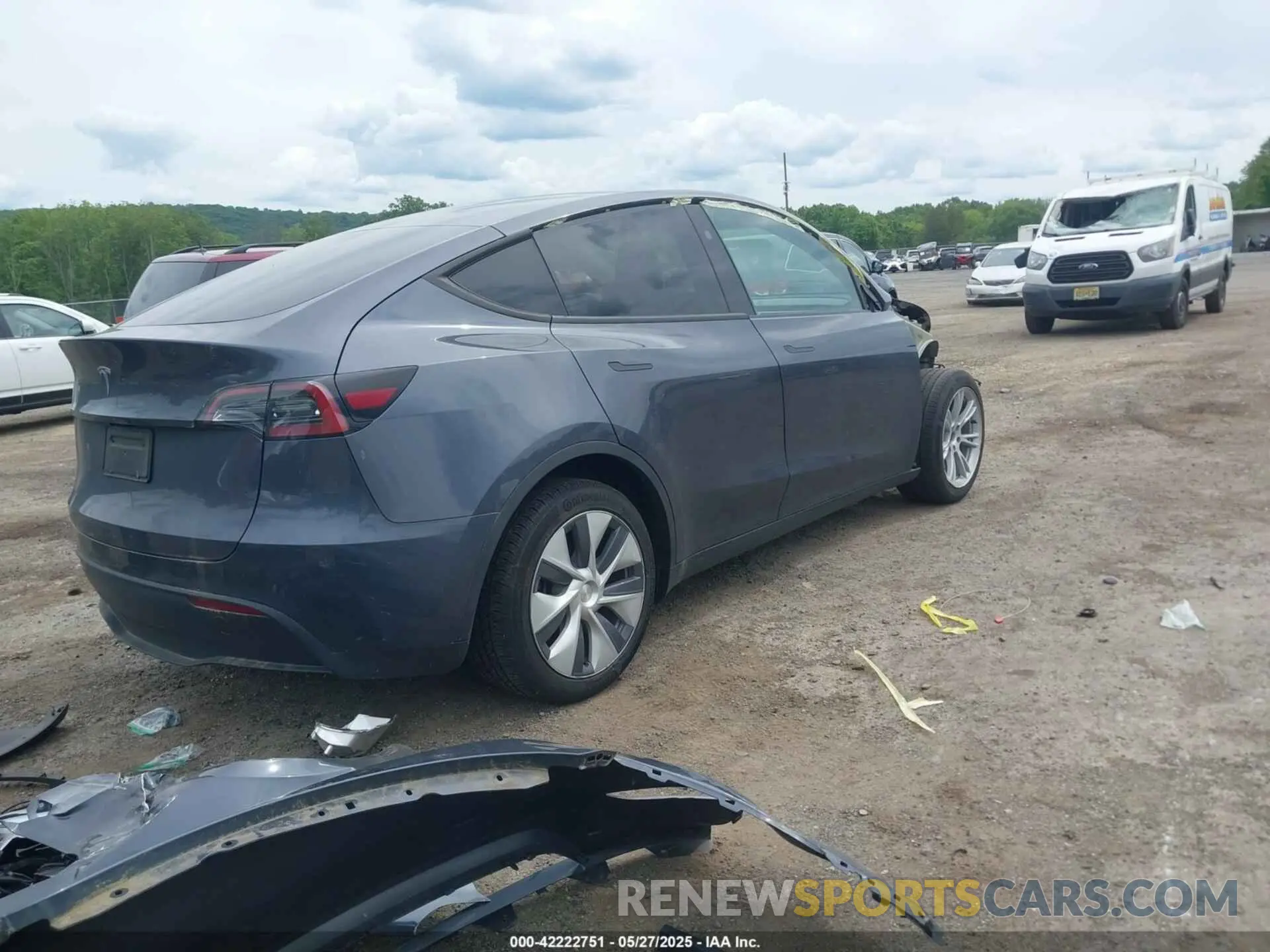 4 Фотография поврежденного автомобиля 7SAYGDED2PF935181 TESLA MODEL Y 2023