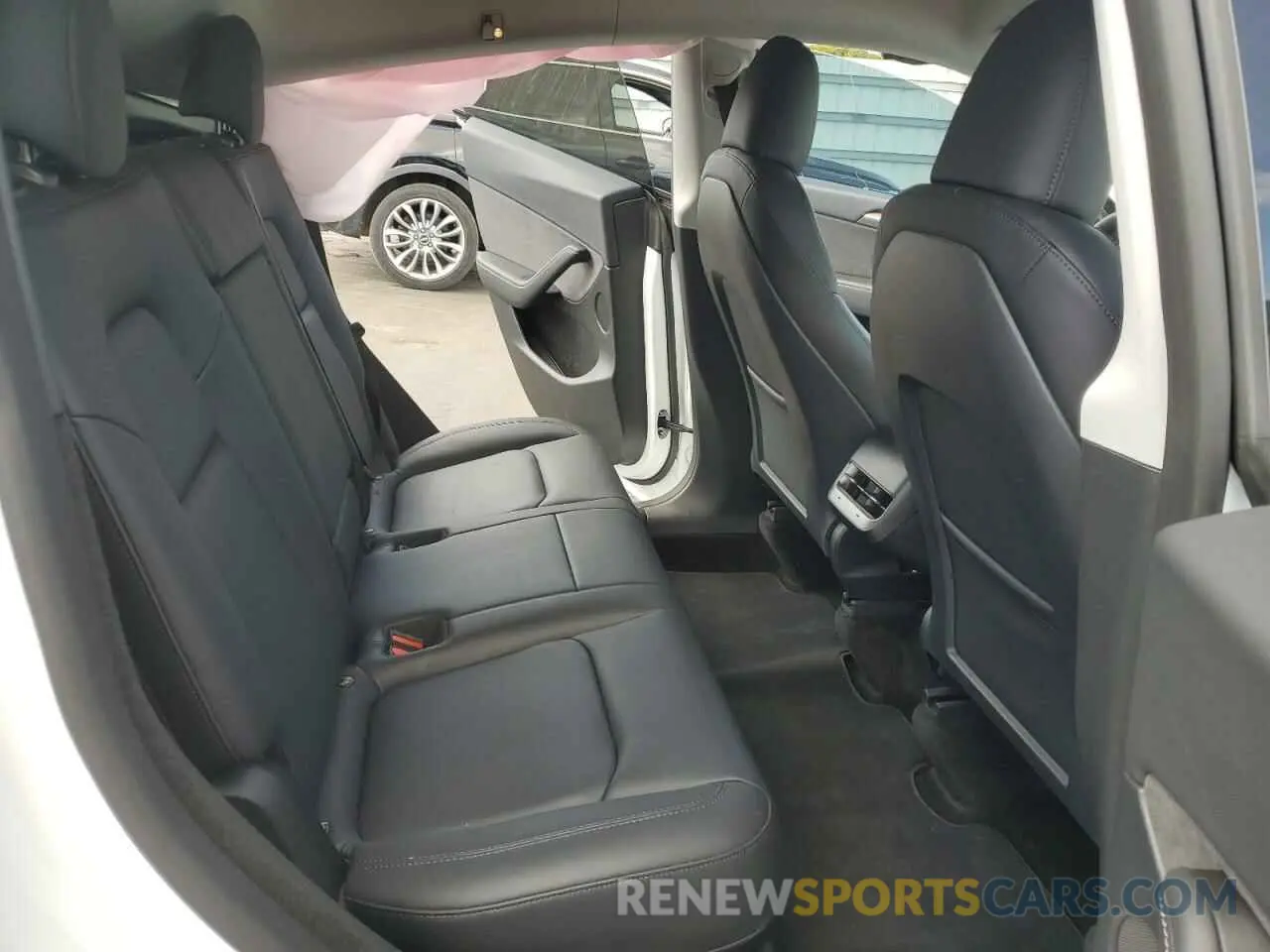 11 Фотография поврежденного автомобиля 7SAYGDED2PF946021 TESLA MODEL Y 2023