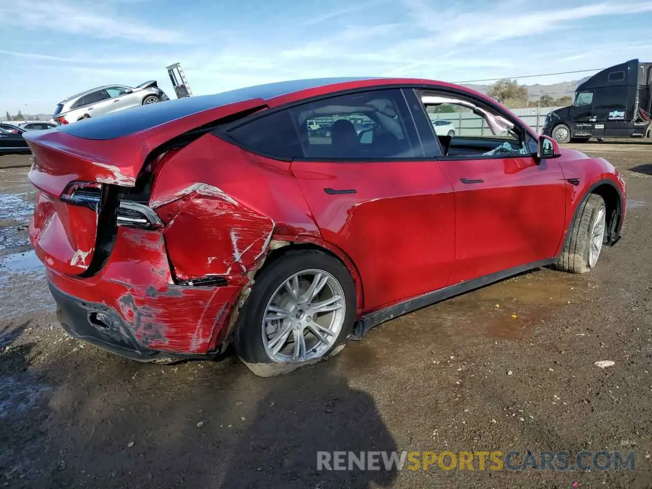 3 Photograph of a damaged car 7SAYGDED3PF943225 TESLA MODEL Y 2023
