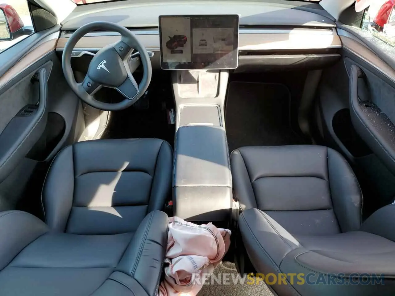 8 Photograph of a damaged car 7SAYGDED3PF943225 TESLA MODEL Y 2023