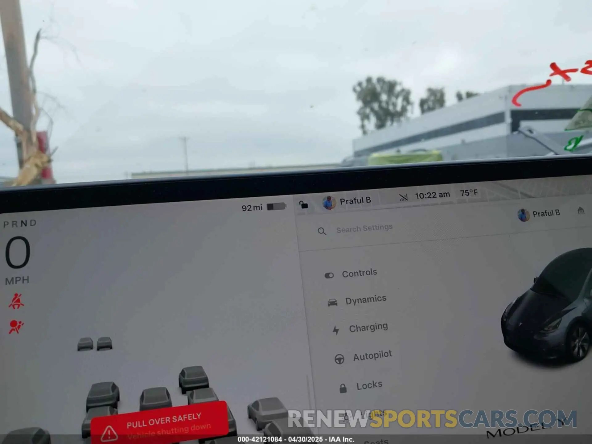 18 Photograph of a damaged car 7SAYGDED3PF962583 TESLA MODEL Y 2023